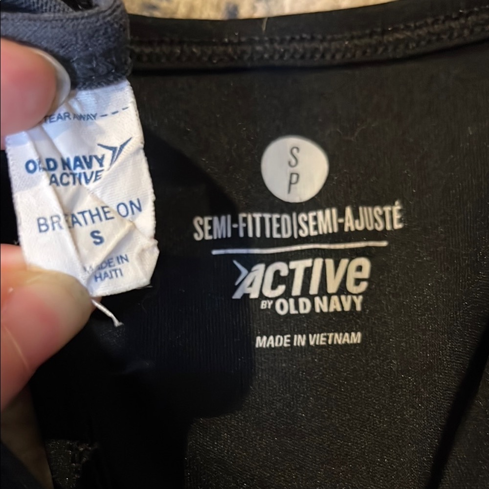 Old Navy- Razorback Active Tanks - Picture 2 of 6